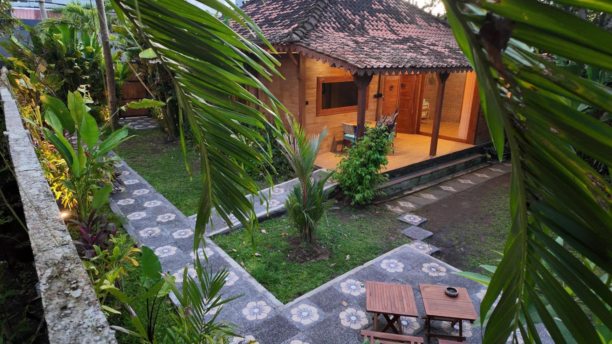 Private Joglo In Heart Of Sanur Villa Eksteriør billede
